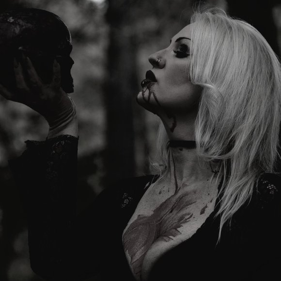 Meet your Posher, Stacy - Picture 1 of 1